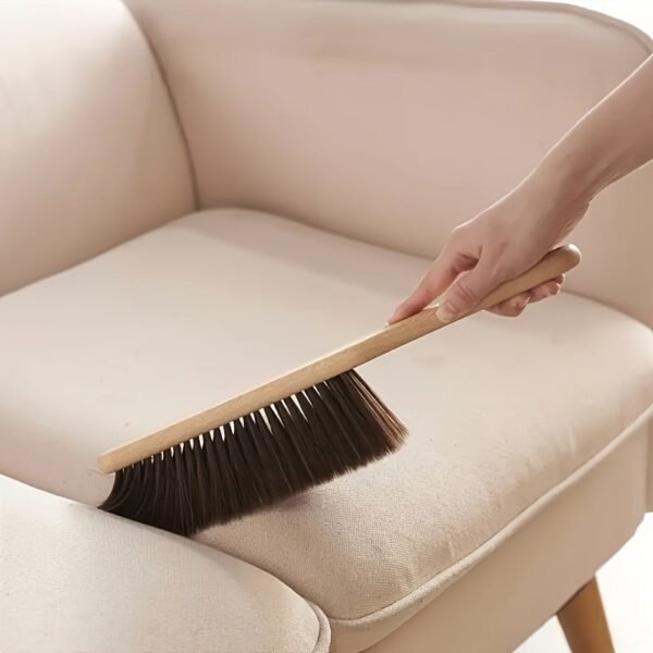 ab1617ef-1309-42cc-8127-997dacb83767.jpg Premium Horsehair Broom with Wooden Handle