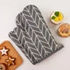 Nordic Style Heat-Resistant Oven Mitts